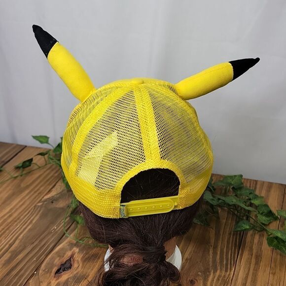 Bioworld. Pokemon. Pikachu Snapback Hat. Like New - Picture 3 of 7